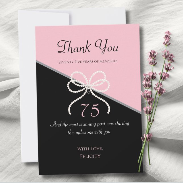Tarjetas de agradecimiento rosadas y negras del Ga (Gracefully thank your gala guests with these chic pink and black pearl bow thank you cards.)