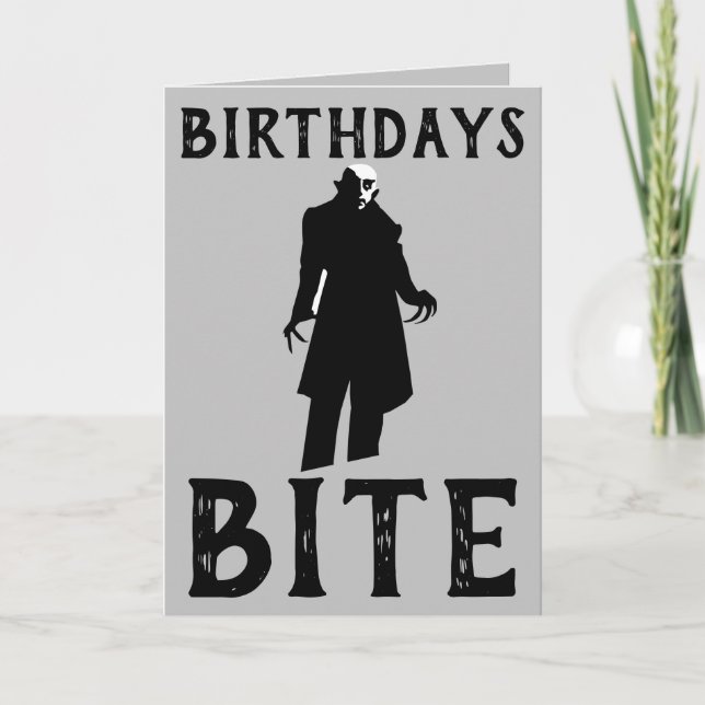 TARJETAS DE CUMPLEAÑOS DE VAMPIRO GÓTICO TUITEADAS (Anverso)