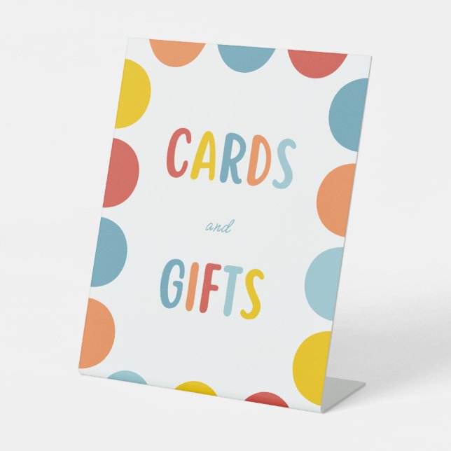 Tarjetas de cumpleaños y señal de regalos para niñ (Anverso)