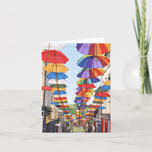 Tarjetas de felicitación vista de paraguas colorid