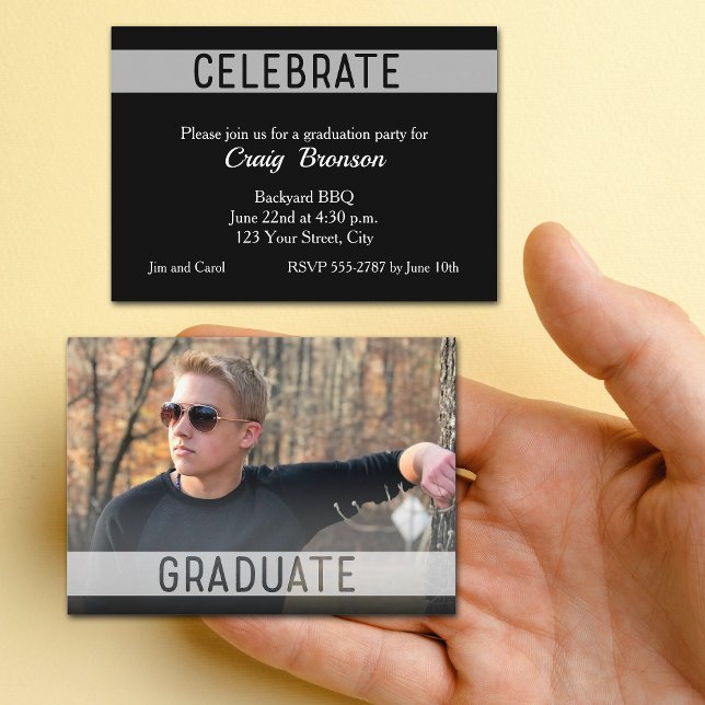 Tarjetas de invitación para fotografía de grado MI (Small 3.5" x 2.5" graduation party cards to hand out or include in your graduation announcements.)