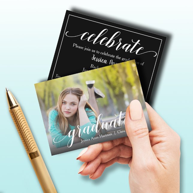 Tarjetas de invitación para fotografía de grado MI (Small 3.5" x 2.5" graduation party cards to hand out or include in your graduation announcements.)