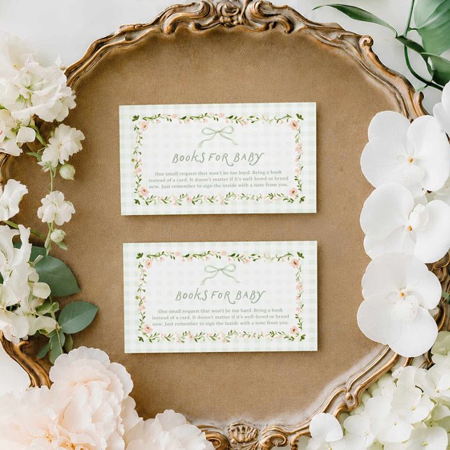 Tarjetas de Libros de Cuadros Verdes para Bebé (Sage Green Gingham and Bow Books for Baby Bridal Shower Card)
