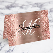Tarjetas de lugar con monograma elegante de rosa d