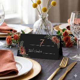 Tarjetas de lugar de boda boho floral terracota te