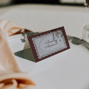 Tarjetas de lugar de boda de encaje marrón chocola