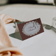 Tarjetas de lugar de boda de encaje marrón chocola