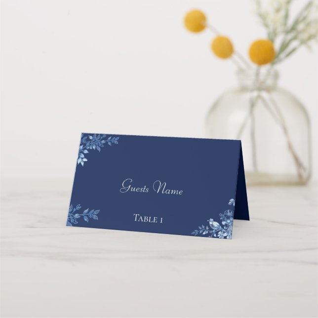 Tarjetas de lugar de boda florales azules y blanca (Anverso)