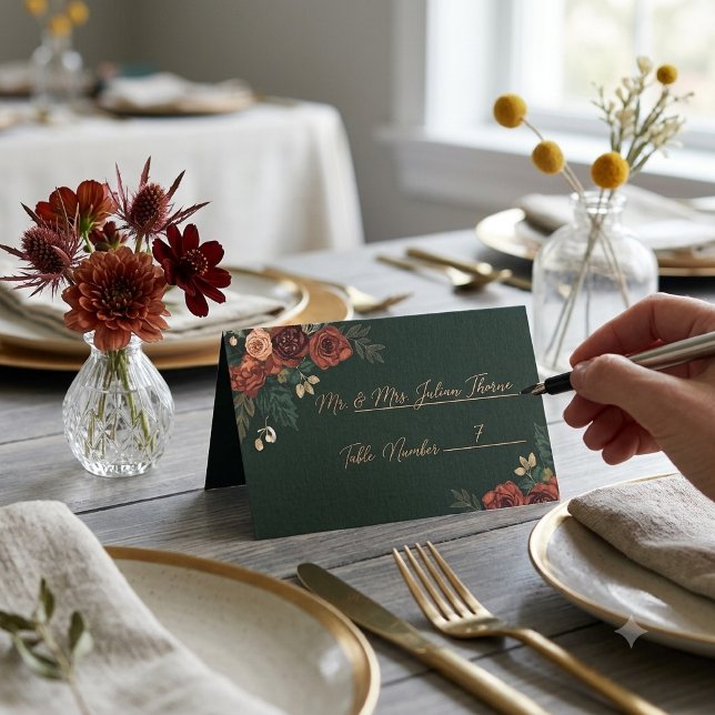 Tarjetas de lugar de boda florales verde oscuro ro (Subido por el creador)