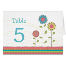 Tarjetas de lugar de mesa altas flores arcoíris bo