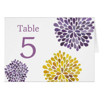 Tarjetas de lugar de mesa Flores de Dalia Purpura