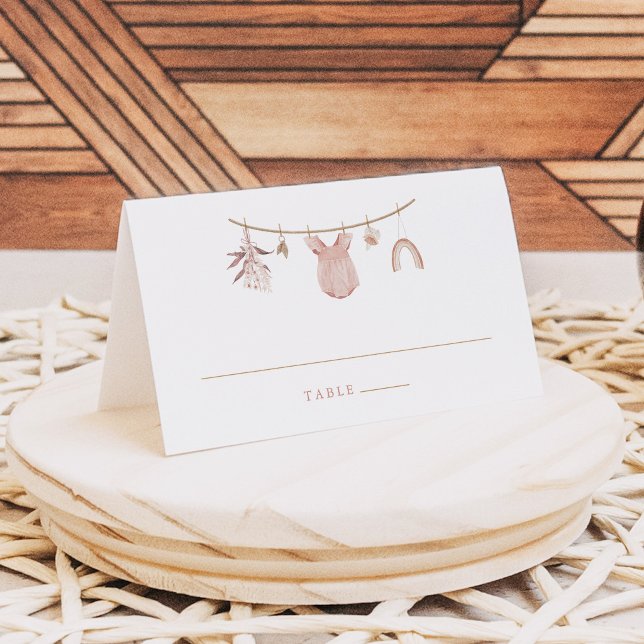 Tarjetas de lugar de ropa de bebé en cuerda boho r (Boho Blush Clothesline Girl Baby Shower Write-In Place Cards)