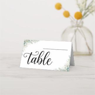 Tarjetas de lugar dobladas de eucalipto verde salv
