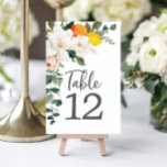 Tarjetas de mesa Magnolia Citrus Números de tabla<br><div class="desc">Ayude a sus huéspedes a encontrar fácilmente sus mesas con estos preciosos números de mesa. Cambie fácilmente el número y añada a su carrito. ¡Imprime tantos números como necesites!</div>