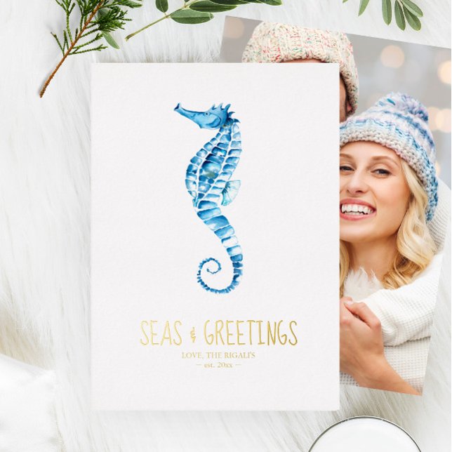 Tarjetas de Navidades costeros fotográficas (Coastal holiday cards unique blue watercolor seahorse art by Victoria Grigaliunas of Do Tell A Belle)