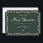 Tarjetas de Navidades de empresas de Green Gold Ho<br><div class="desc">Tarjetas de Navidades de negocios personalizado verde y dorado con un elegante tipo de letra y con un dorado holly sobre un fondo verde oscuro. Personalice fácilmente estas tarjetas de Navidades de negocios verdes y dorados con el nombre de su empresa y el año. El fondo se puede cambiar a...</div>