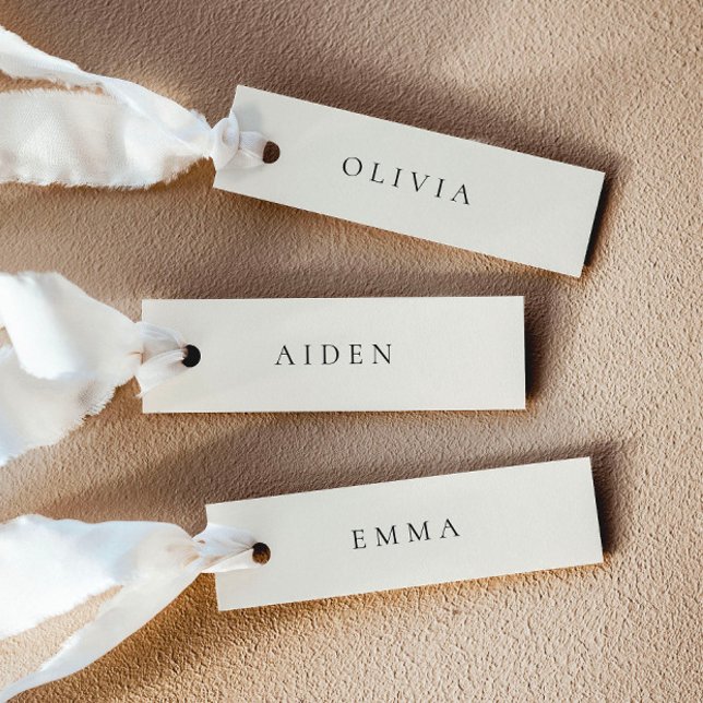 Tarjetas de nombre de boda de crema (Delivered untrimmed)