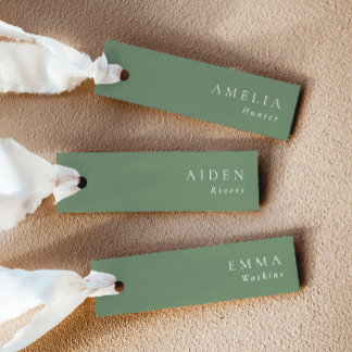 Tarjetas de nombre de boda elegantes en verde salv
