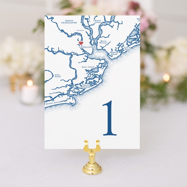 Tarjetas de números de mesa con mapa de Charleston (Charleston South Carolina Wedding Table Number in elegant navy blue from Coastal Map Designs)