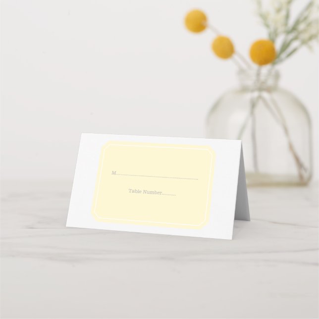 Tarjetas de plaza amarilla simple y elegante (Anverso)