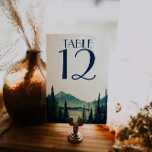 Tarjetas de tabla de Boda de acampada<br><div class="desc">¿A quién no le gustan los recuerdos de los cálidos días y noches que pasan entre los pinos y alrededor de la fogata? Campgrounds escuchó un momento más simple, haciéndonos sentimentales en el proceso. Con delicioso cacao caliente, mantas trenzadas y carpas extravagantes, ¿qué no amar? Agregue la redacción de su...</div>