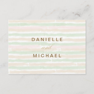 Tarjetas minimalistas modernas de la respuesta de