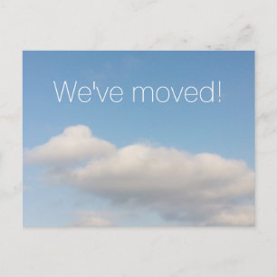 Tarjetas postales en movimiento con cielo azul y n