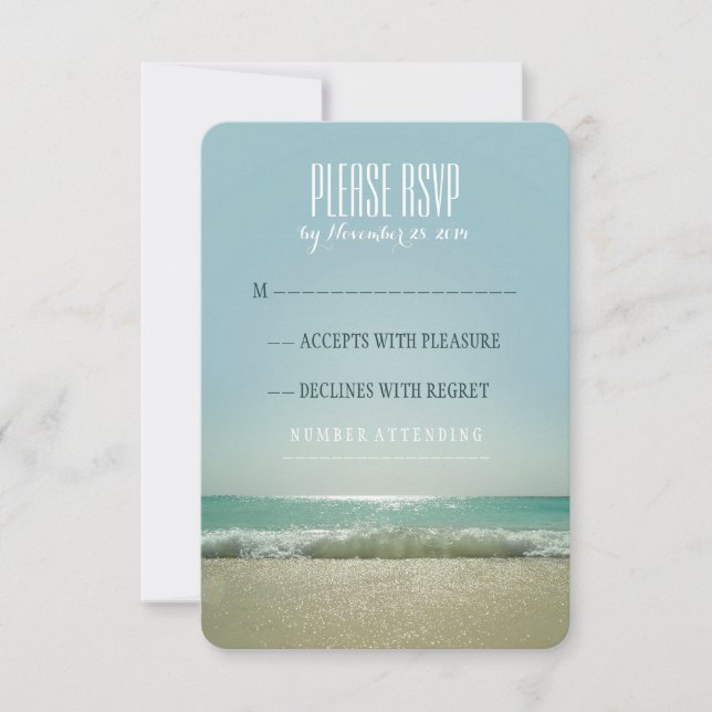Tarjetas RSVP de boda playera moderna con mar azul (Anverso)