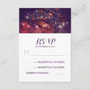 Tarjetas RSVP de boda púrpura con luces rusas