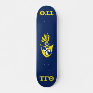 Tau Gamma Theta Skateboard - Navy con Escudo