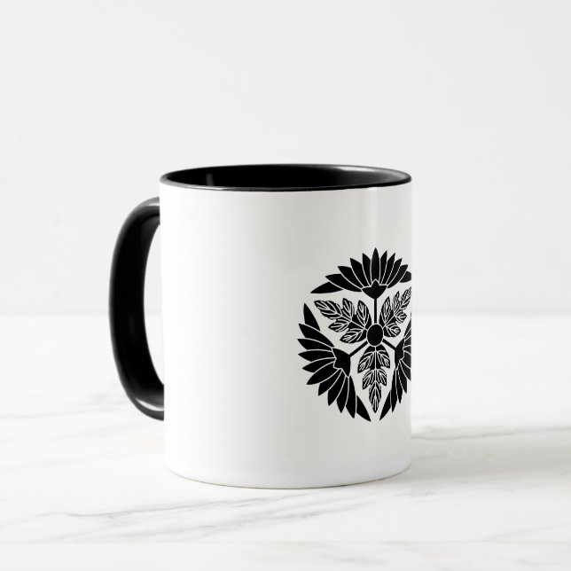 TAZA 葉 付 菊 車 (Anverso izquierdo)