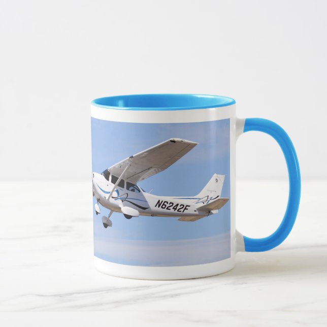 Taza 2008 de café de la foto del SP de Cessna 172 (Derecha)
