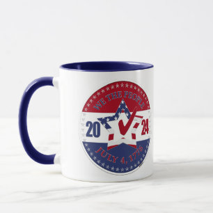 Taza 2024 Bandera de EE. UU. Nosotros el Pueblo Estrell
