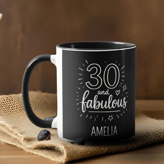 Taza 30 and Fabulous Doodle Happy 30th Birthday  (Subido por el creador)