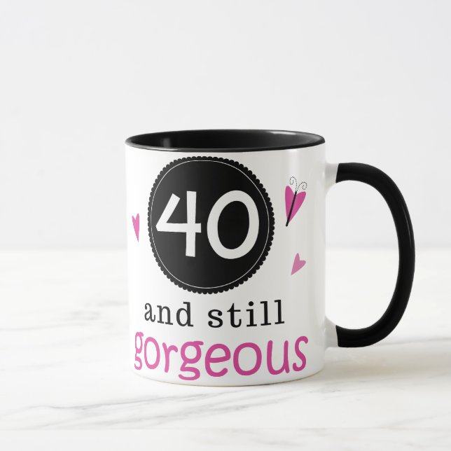 Taza 40 y aún idea magnífica del regalo de cumpleaños (Derecha)