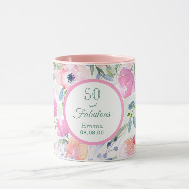 Taza 50 y fabulosos florales rosas llaman elegante (Centro)