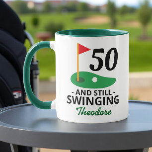 Taza 50 y sigue balanceándose, divertido 50 cumpleaños