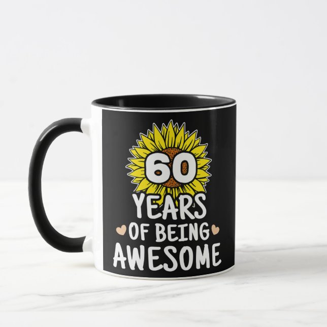 Taza 60 años de asombroso 60 años (Izquierda)