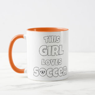 Taza A este chica le encanta el fútbol
