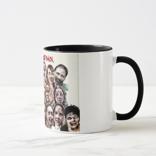 Taza A la muerte y a la parte posterior (Derecha)