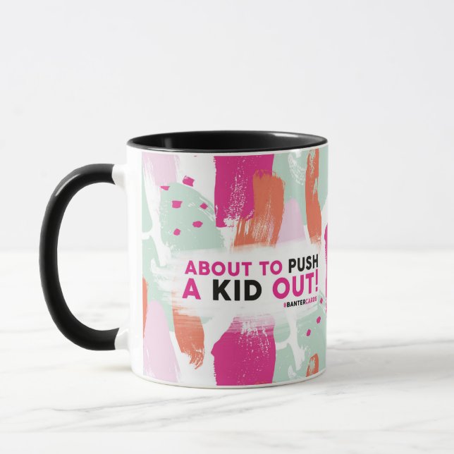 Taza A punto de expulsar a un niño Mug (Izquierda)
