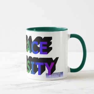 Taza Abrazando la abrazadera de la diversidad