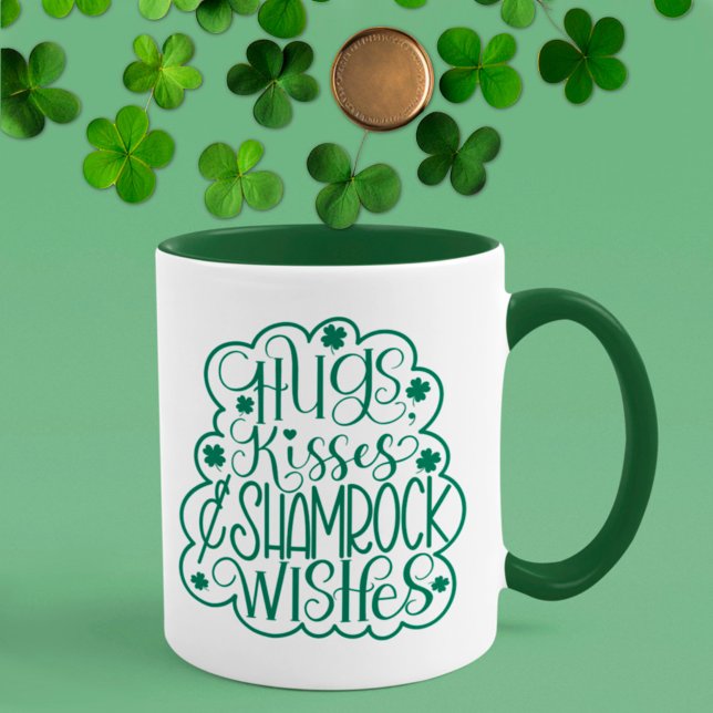 Taza Abrazos, besos y saludos de Shamrock San Patricio (Subido por el creador)