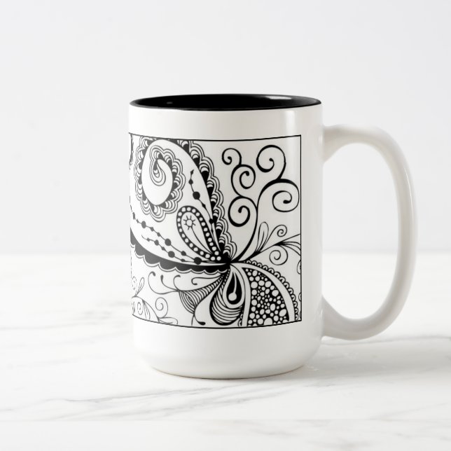 Taza abstracta del Doodle en blanco y negro (Derecha)