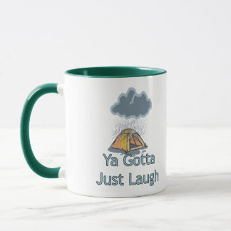 Taza Acampando en la lluvia