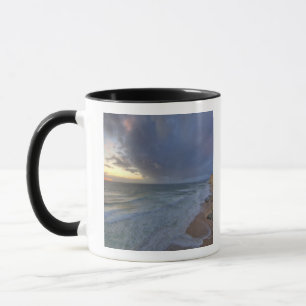 Taza Acantilados marinos atrapados días de la última 
