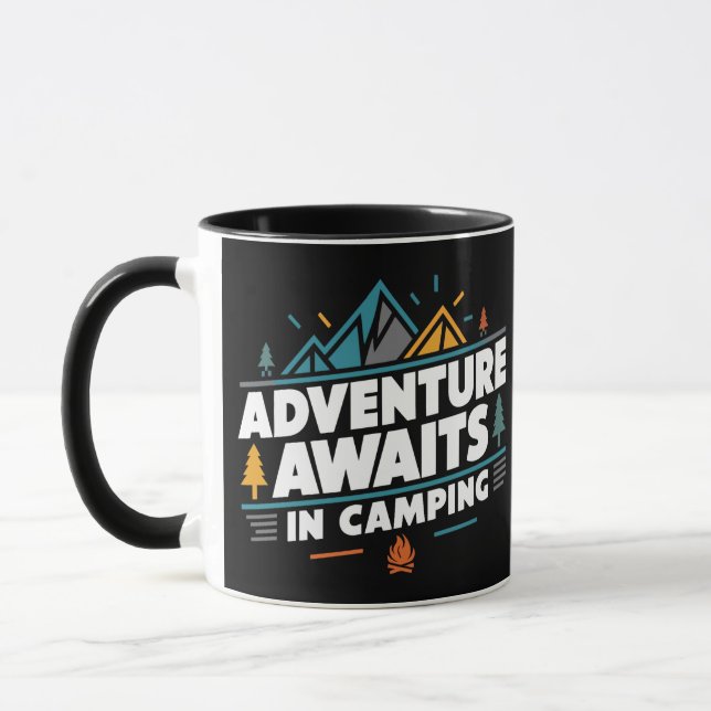 Taza Adventure espera en camping, mug negro (Izquierda)