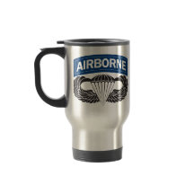 Taza aerotransportada del viaje
