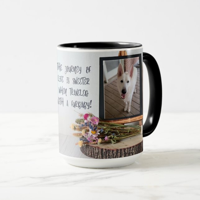 Taza Agosto Mug de Ioney's Southern Paws 2022 (Anverso derecho)