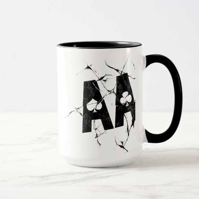 Taza agrietada de los as (Derecha)